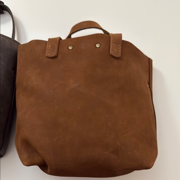 Mini Crossbody Totes - Picture 6 of 7